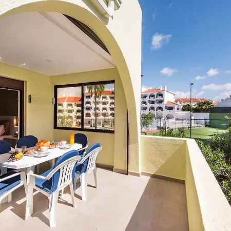Oura Sunset Apartament *